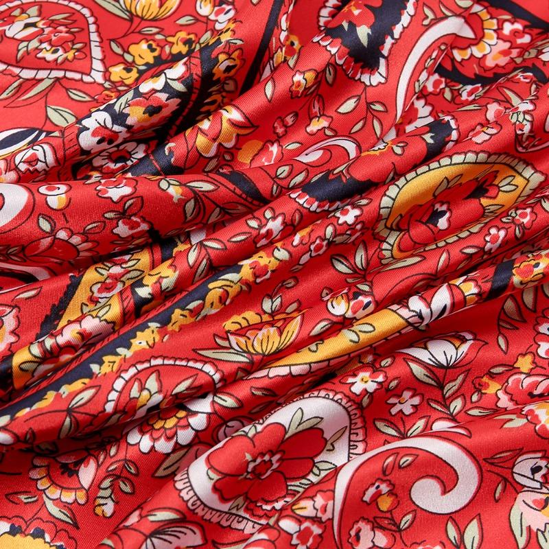 Retro classic satin imitation silk scarf, large square scarf travel versatile shawl silk scarf