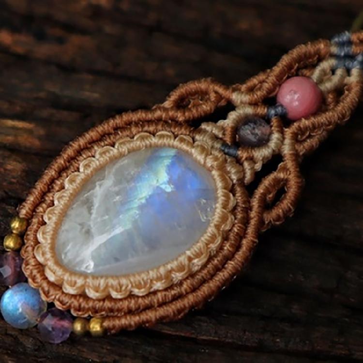 Waxed Sewing Thread for Leather Sewing Hand Stitching Polyester Sewing Thread 0.55mm Beading Cord Thread 120yds/Roll