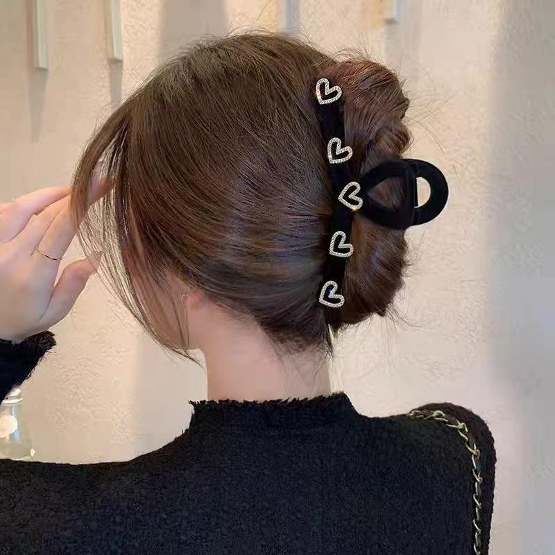 High-Quality Rhinestone Velvet Hair Claw - Large Autumn/Winter Hairpin for Women