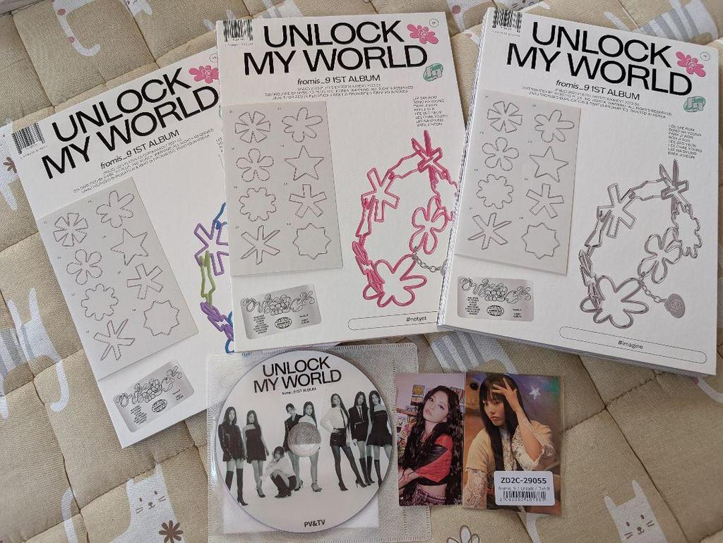 [USED] Fromis_9 UNLOCK MY WORLD