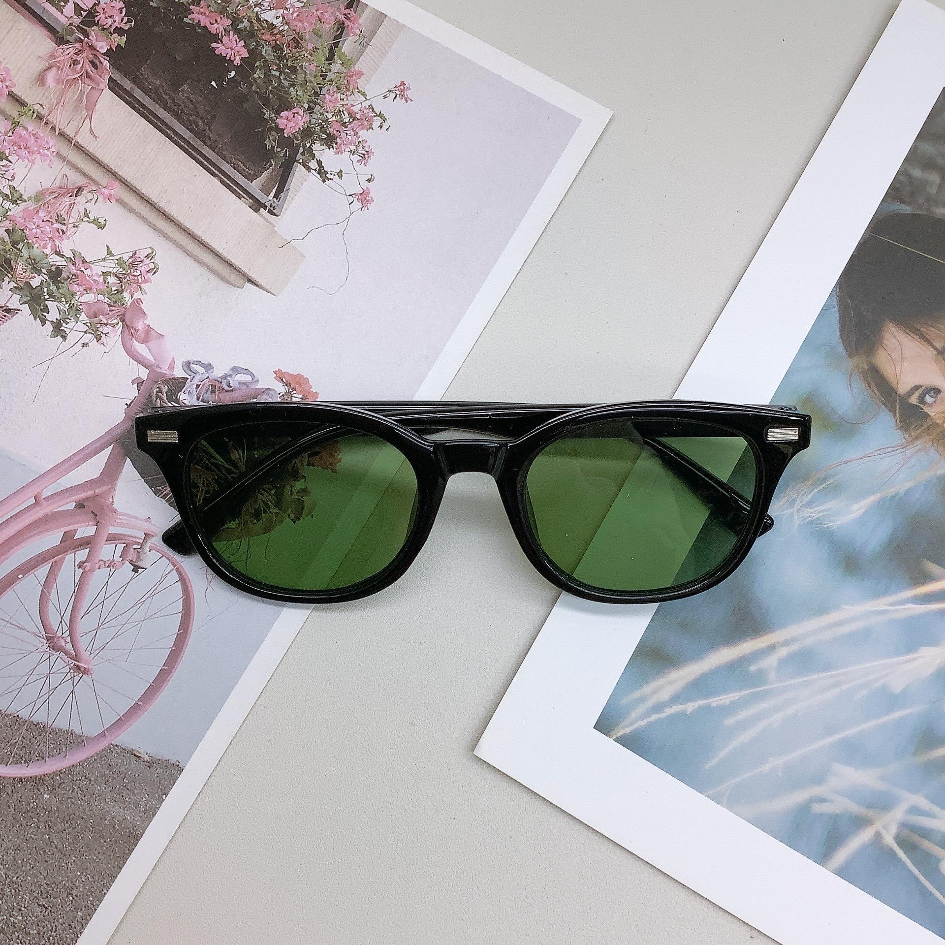 

Детские солнцезащитные очки Fashion Box Детские солнцезащитные очки Trend Защита от ультрафиолета Детские очки