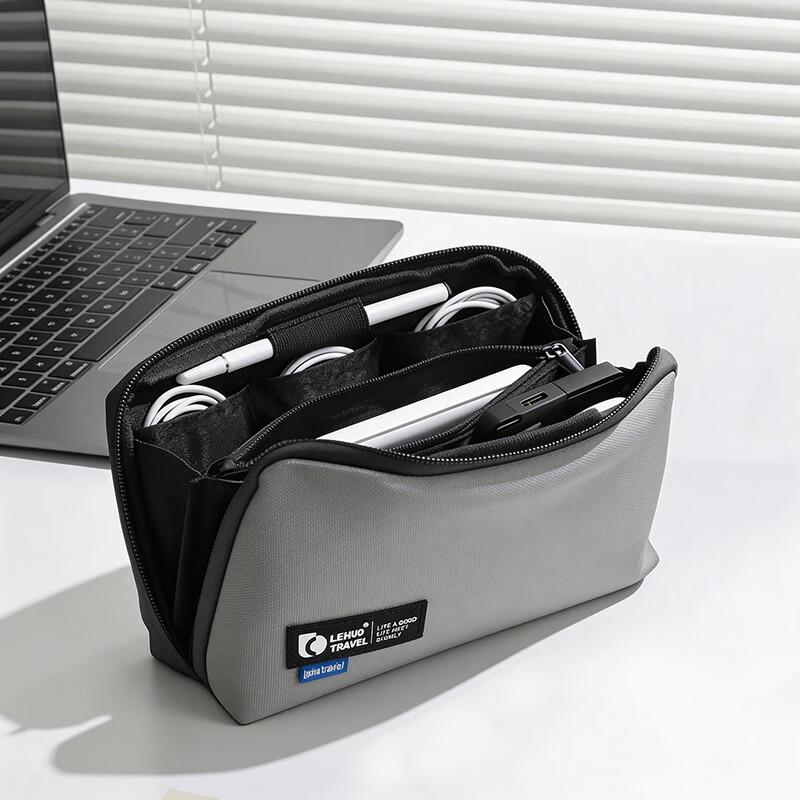 Right Away Digital Accessory Organizer Bag