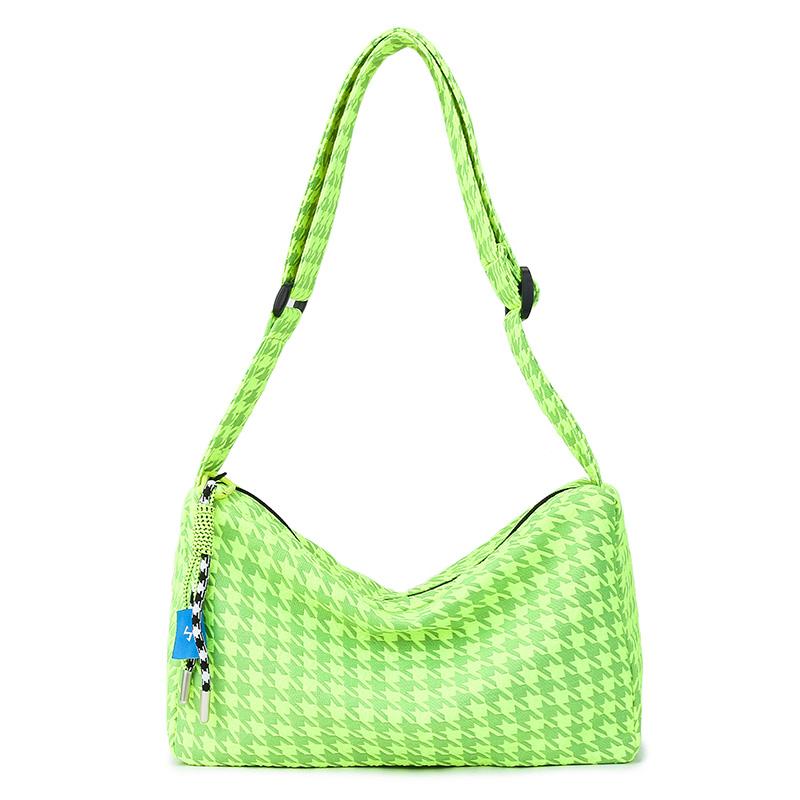 Checkered single shoulder bag, large capacity travel cross-body bag, light and casual underarm bag