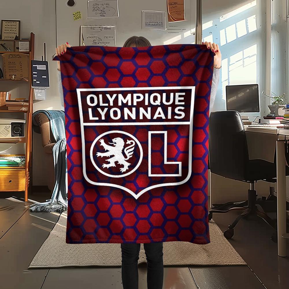 1PC Olympique Lyonnais Print Flannel Blanket, High quality Comfortable for All Seasons, Home Decor, Warmth and Comfort, Perfect for Christmas Gifts
