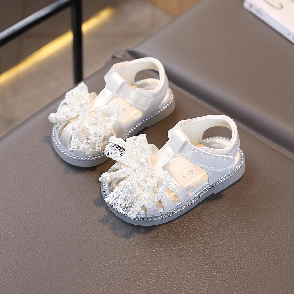 Sommer-Sandalen mit geschlossenem Zeh für Kleinkind-Mädchen mit weichen Sohlen
