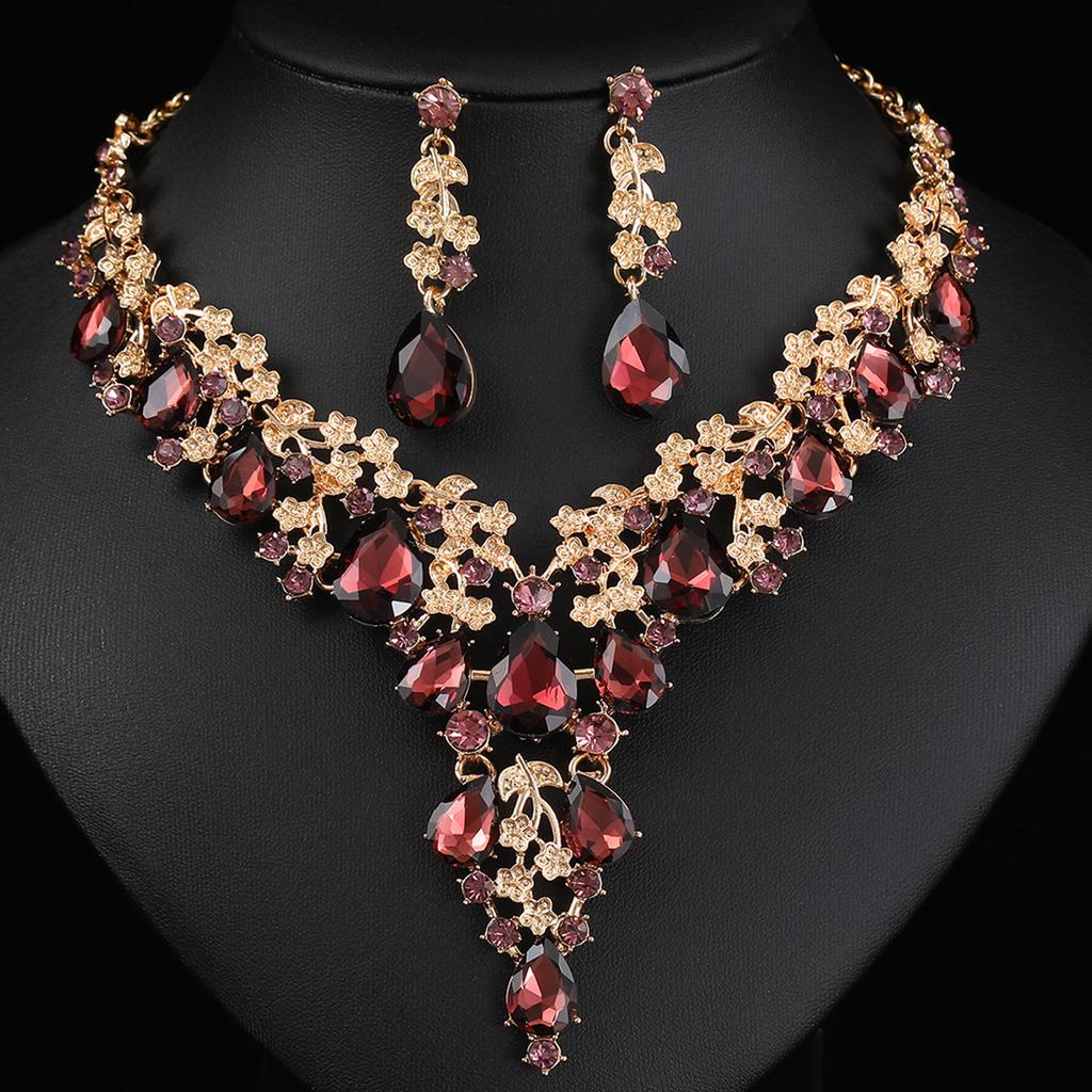 European and American necklaces, earrings, sets, three-piece bridal wedding accessories, new sources
