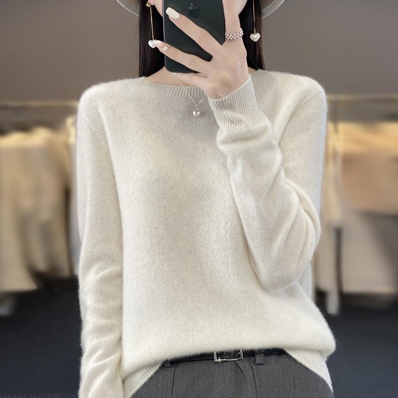 Women's Autumn/Winter Soft Wool Long Sleeve Round Neck Sweater - New Arrival