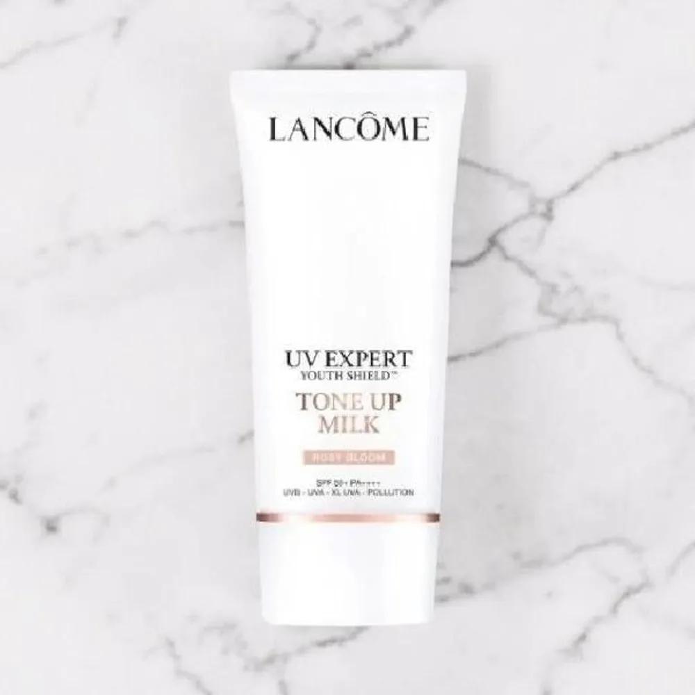 Lancôme UV Expert Youth Shield Tone-Up Milk Rosy Bloom 50ml