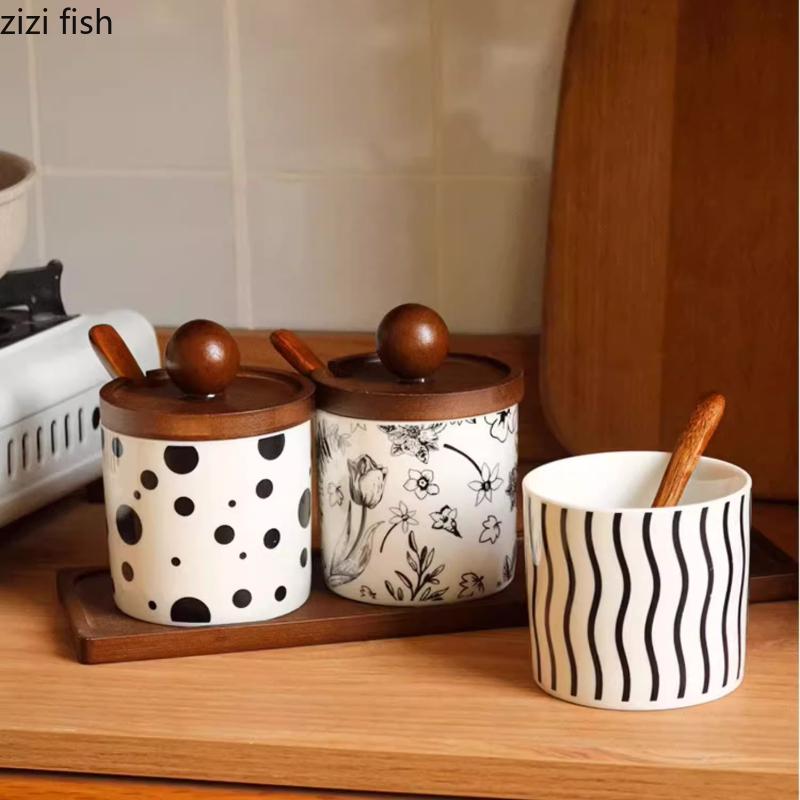 Ceramic Seasoning Box Set Seasoning Bottle Kitchen Spice Jar Salt Shaker Spice Bottle Sugar Bowl Food Organizers Seasonings Tool