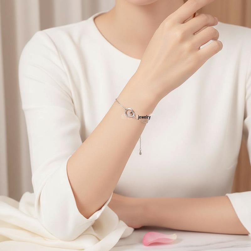 Moebius Double Circle Women's Bracelet - Elegant & Stylish High-End Design