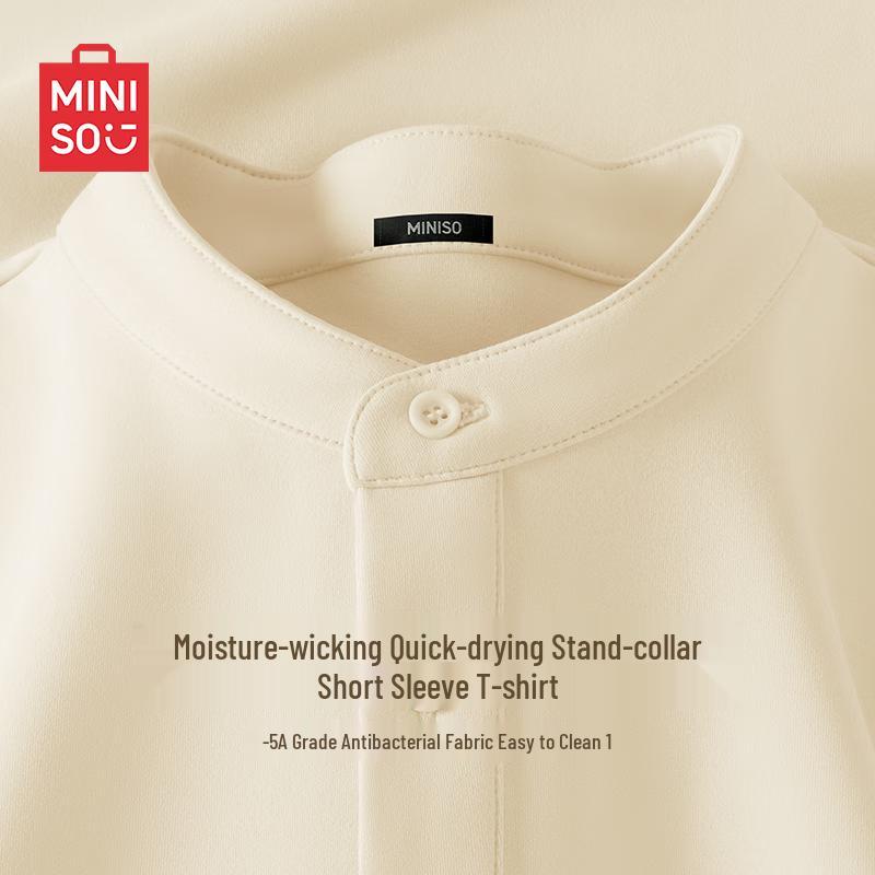 

MINISO Men s Quick-Dry Stand Collar Short Sleeve T-Shirt M