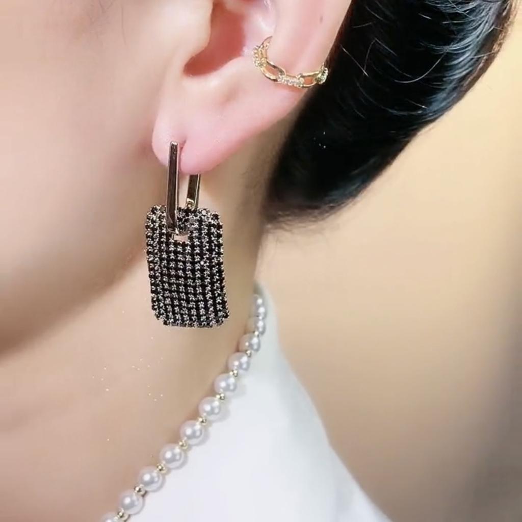 Trend Unique Design Elegant Exquisite Light Black Zircon Geometric Earrings Female Jewelry Party Premium Gift