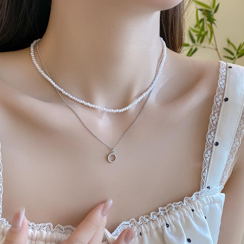 Elegant Double-Layer Pearl Necklace - Versatile, Fashionable, and High-End Collarbone Chain