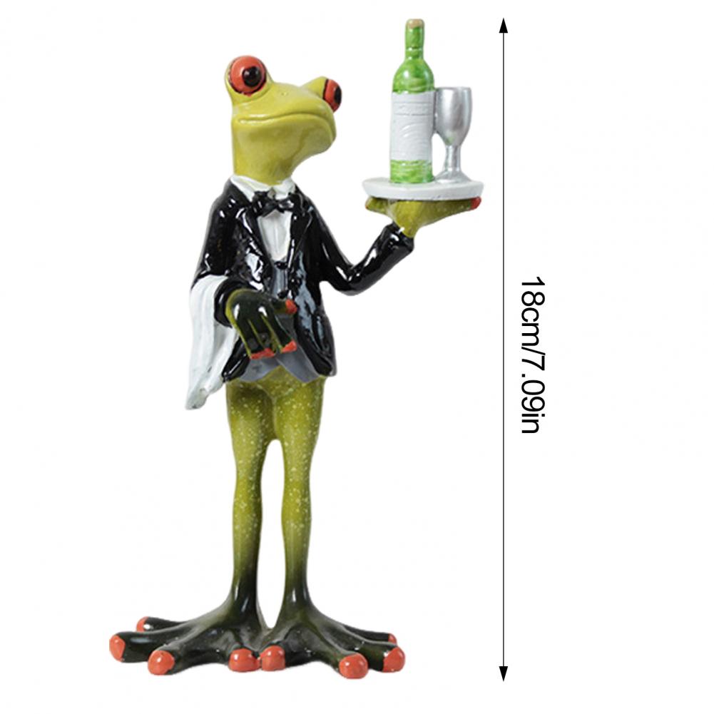 Garden Frog Statue Outdoor Frog Ornament Whimsical Frog Statue Waiter Flower Bouquet Sculpture for Home Office Decoration