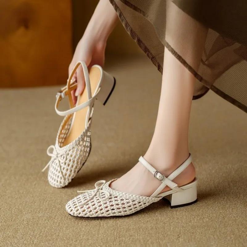 Fashion 2025 Versatile Solid Color Summer Sandals Women's Pointed Toe Shoes Covered Toe Shoes Fashion Hollow High Heels Women's Sandals