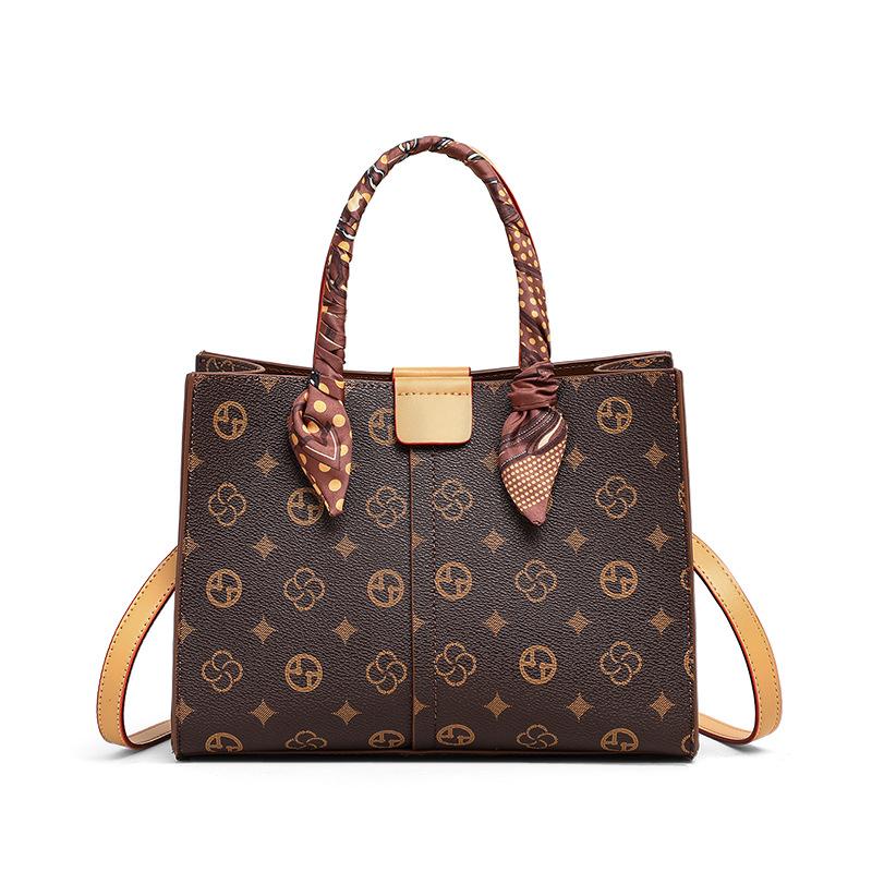 Handbag Women'S Bag Autumn And Winter Shoulder Messenger Bag Large Capacity Fashion Presbyopia Tote Mother Bag