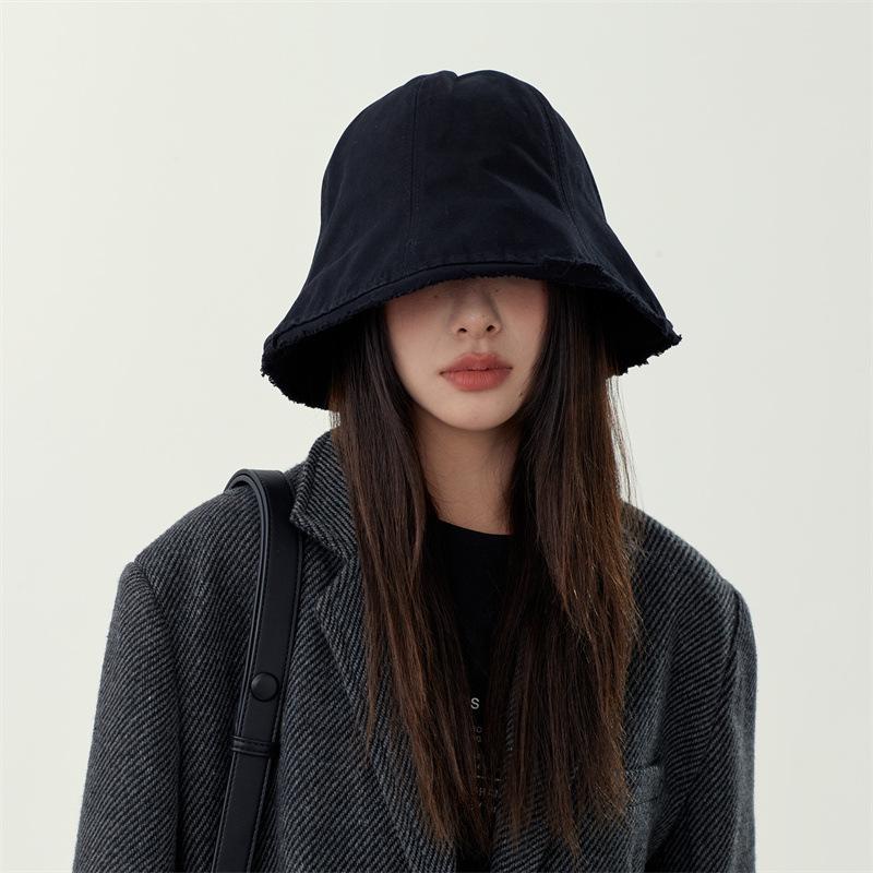 

2026 New Fashion Women s Hat Black White Color Bucket Fisherman Cap for Spring Autumn Stylish Wide Brim Sun Hat Beanie Head circumference54-62cm