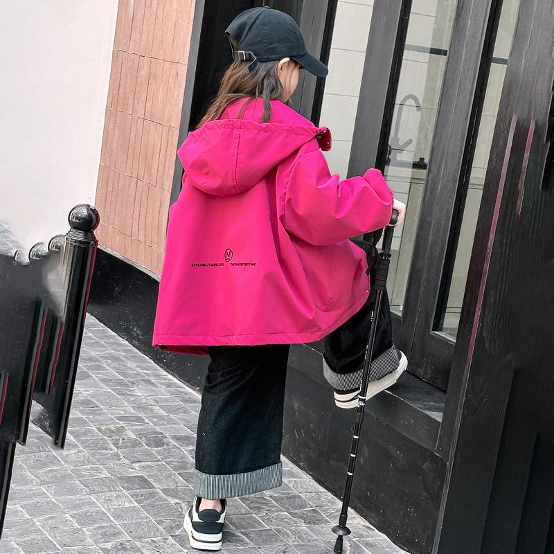 2025 Mädchen Trendige Lockere Windjacke: Stilvolle Outdoor-Jacke für Kinder für Frühling und Herbst