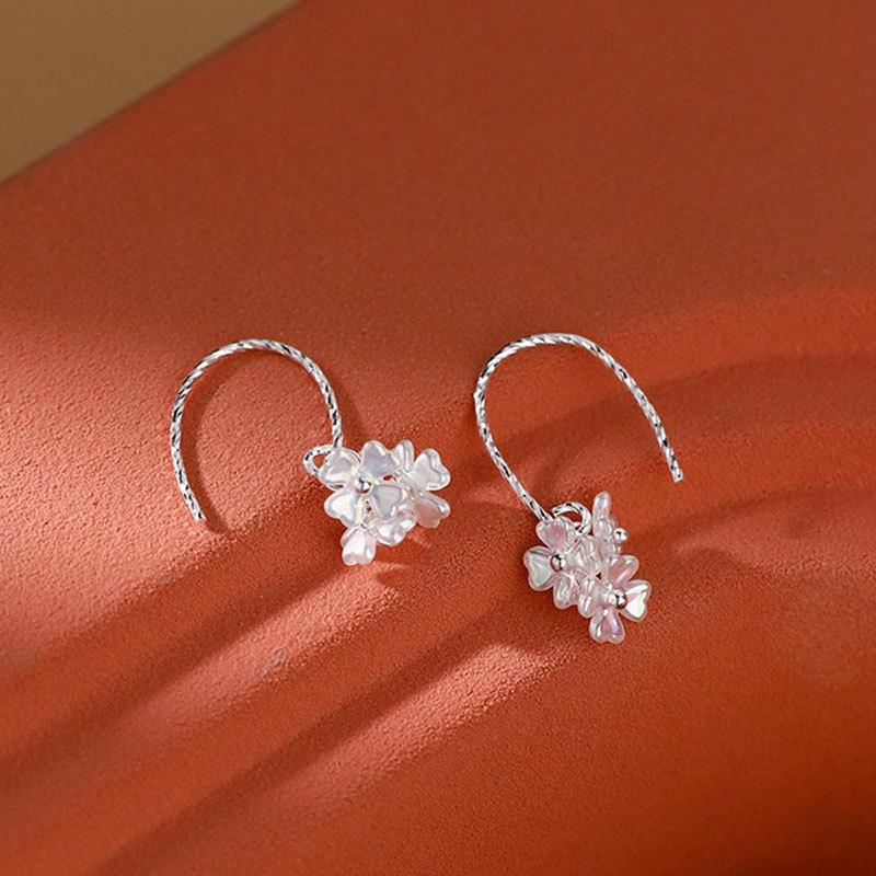 New Style Fresh Earrings  Light Luxury Earrings Korean Version