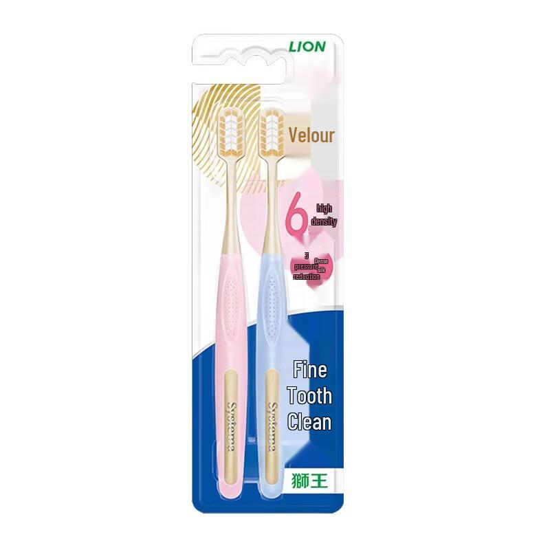 Lion Fine Tooth Clean Toothbrush
