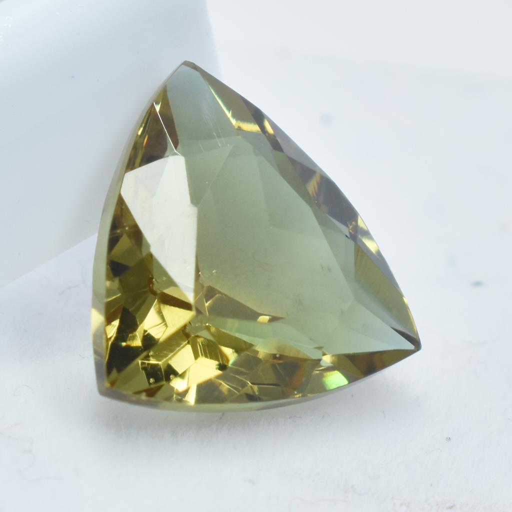 Natural Color Change Alexandrite 7.75 Ct Trillion Certified Beautiful Gemstone