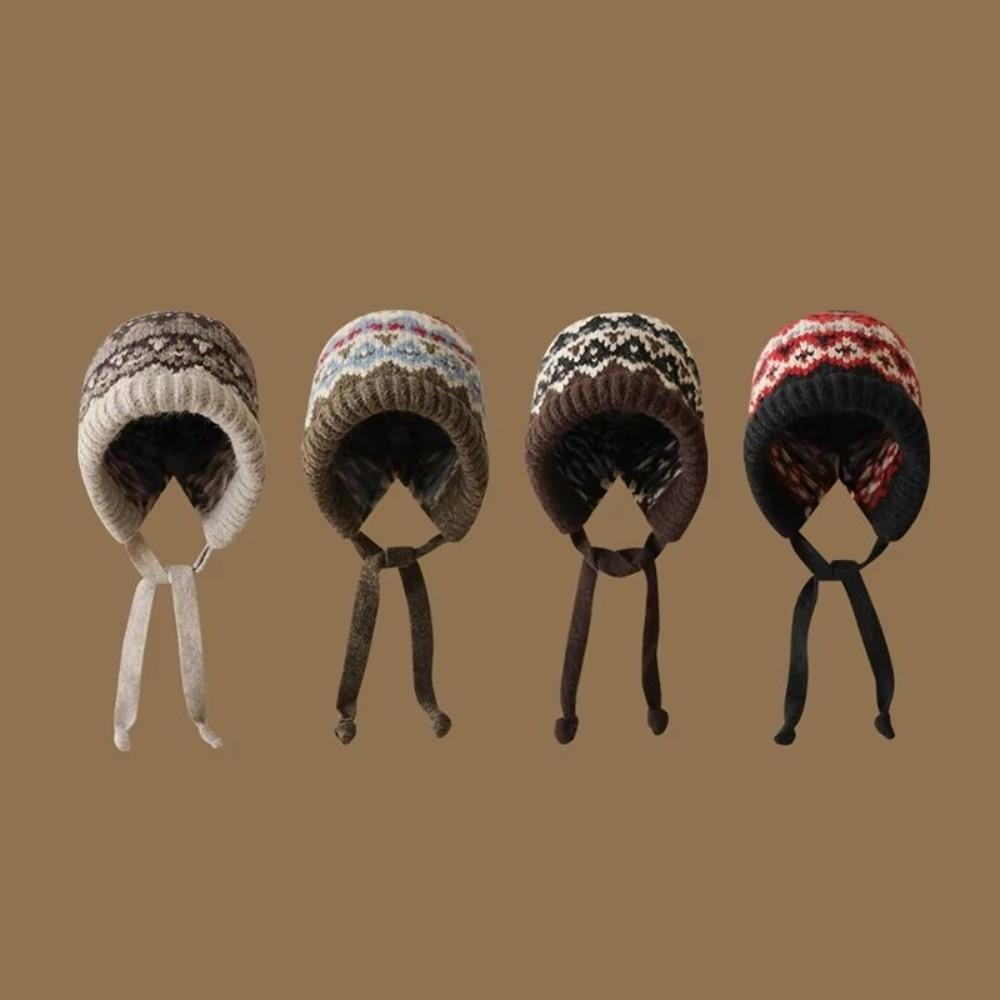 Wind-Resistant Pullover Bonnets With Strap Earmuffs Pile Cap Fashion Jacquard Knitting Hat