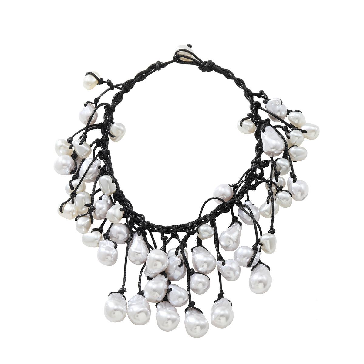 Female Fashion Niche Light Luxury Multi-layer Necklace pearl necklace
