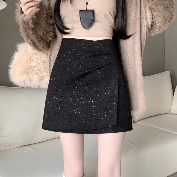 Unregelmäßiger hochtaillierter Woll-Bleistiftrock mit Pailletten - Plissierter Duftstil für den Herbst