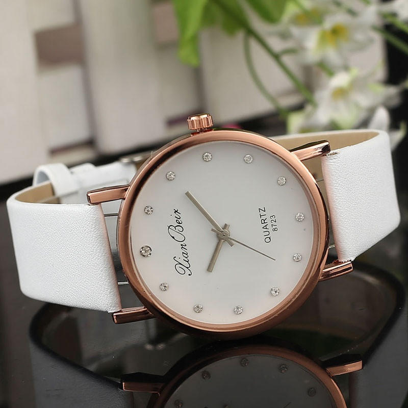 Fashion Charm Women Leatheroid Band Round Dial Quartz Wrist Watch