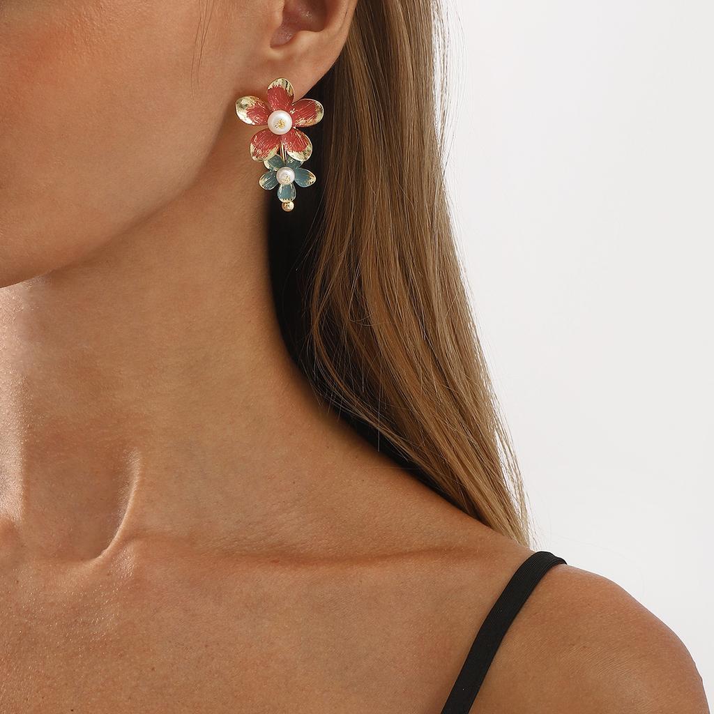 Fashion Runway Style Enamel Flower Earrings Women Minority Design Exquisite Ins Style Same Style Fashion Ear Jewelry