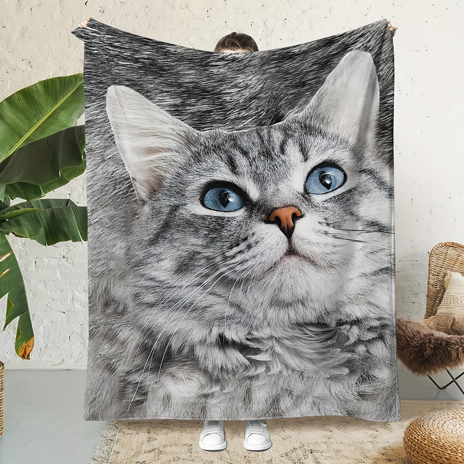 

Cat Lover s Ultra-Soft Flannel printed blanket suitable for all seasons suitable for living room office sofa and travel 75x90cm