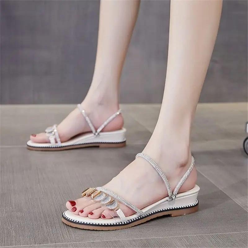 Fashion Beach With Low Heels Woman Shoes Luxury 2025 Original Vintage Summer Shoe Sale The Best High Quality Trending Sandals for Women