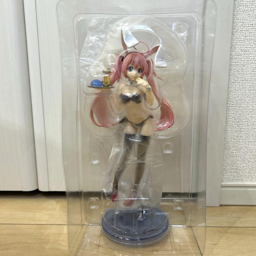 [USED] Mirimunava Bunny Girl Figure, Used