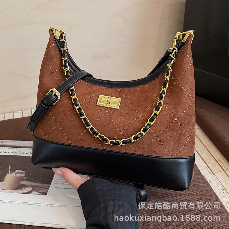 Vintage niche suede rhombus chain underarm bag 2025 women's autumn new shoulder bag popular messenger bag