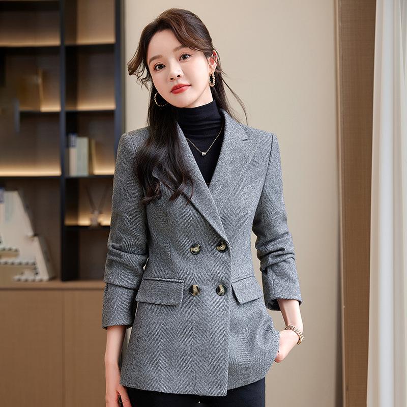 

Women s Elegant Grey Wool Suit Jacket - Autumn/Winter Workwear S