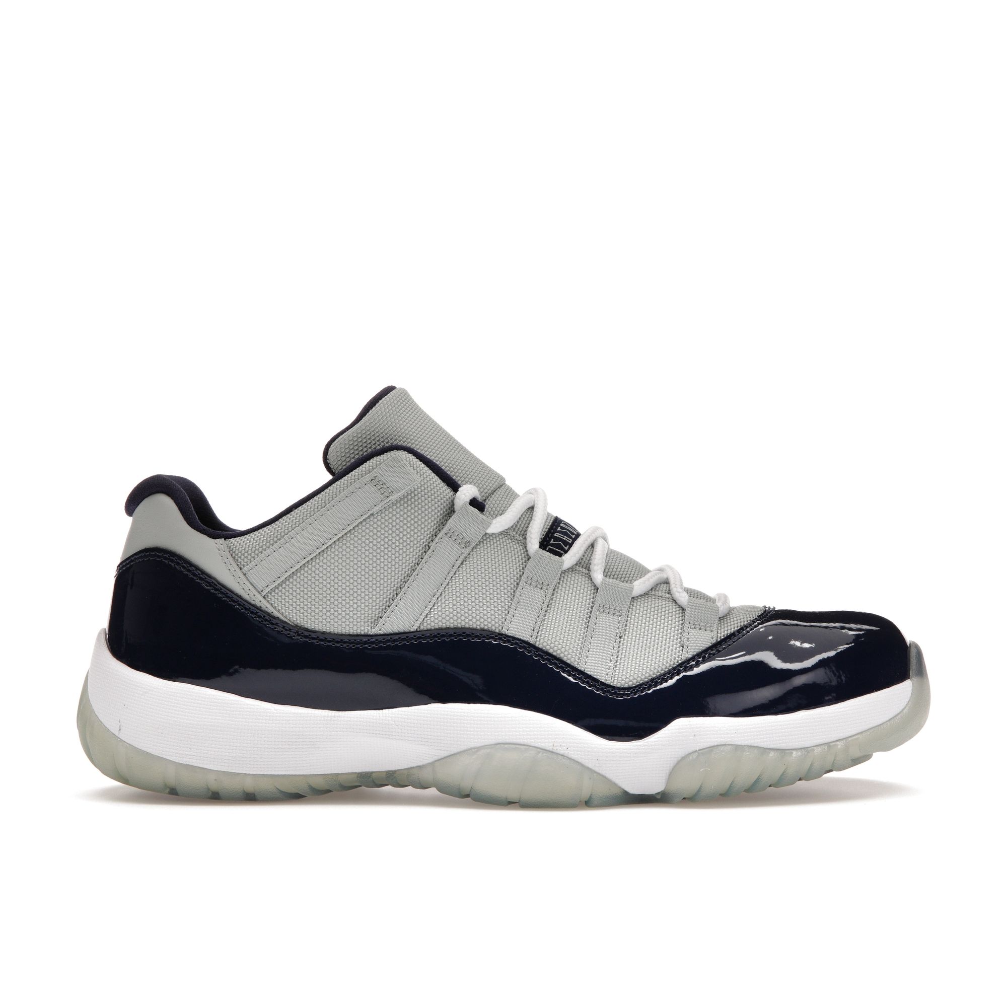 

Кроссовки унисекс Air Jordan 11 Retro Low Georgetown Grey Grey-Mist White-Midnight-Navy 528895-007