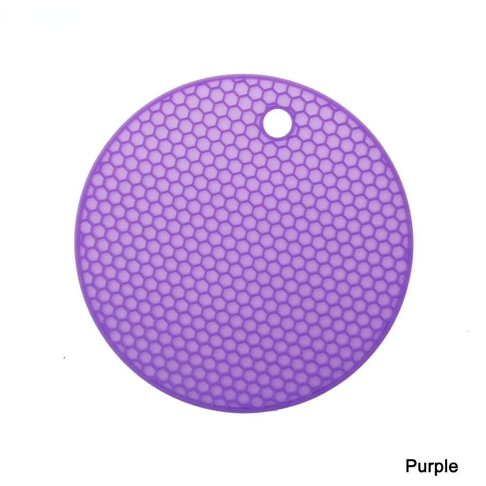 

Силиконовый коврик с сотовым дизайном – утолщенная противоскользящая теплоизоляция и компактное решение для подвесного хранения 14.2cm