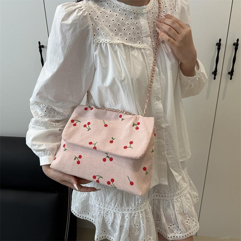 Beautiful Fresh Casual Sweet Printed Large Capacity Chain Shoulder Armpit Bag Versatile Commuter Messenger Bag Women