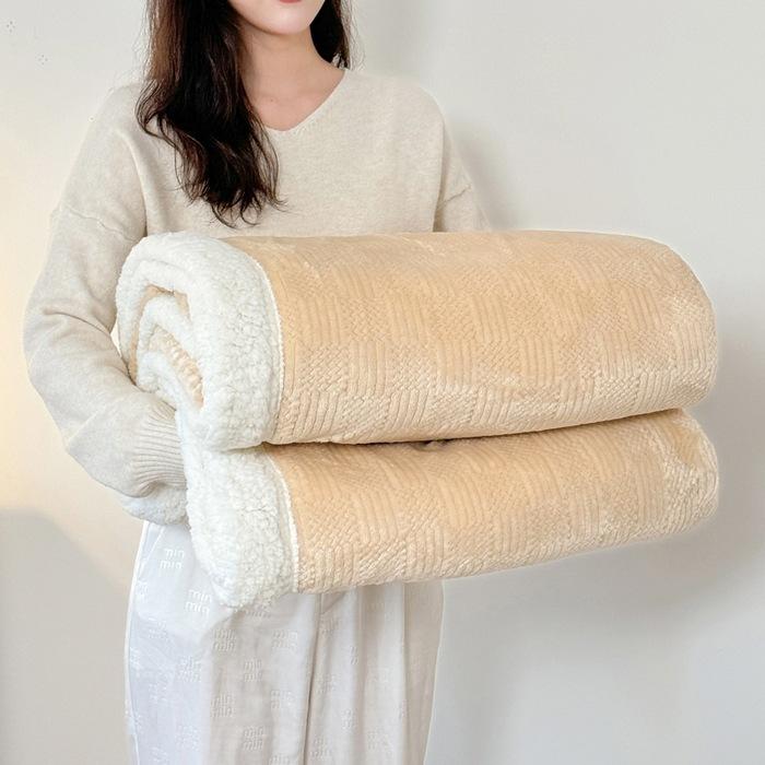 

Нова багатофункціональна офісна ковдра для сну Флісова жакардова потовщена ковдра-шаль класу А 100*150cm верблюд