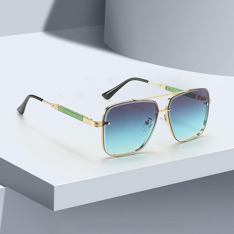 New In Vintage Sunglasses For Women Modern Fashionable Square Golden Edged Purple Gradient Lens Glasses Sun Glasses Gift