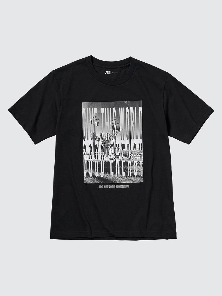 Uniqlo Japan Peace For All Graphic T shirT  shorT Sleeve Regular fiT  Kosuke Kawamura