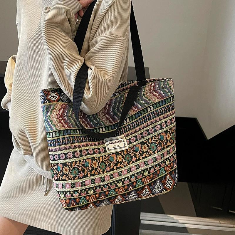Large Capacity Ethnic Style Bag Women's Fashionable Tote Bag Women's Ins Style Versatile Shoulder Handbag