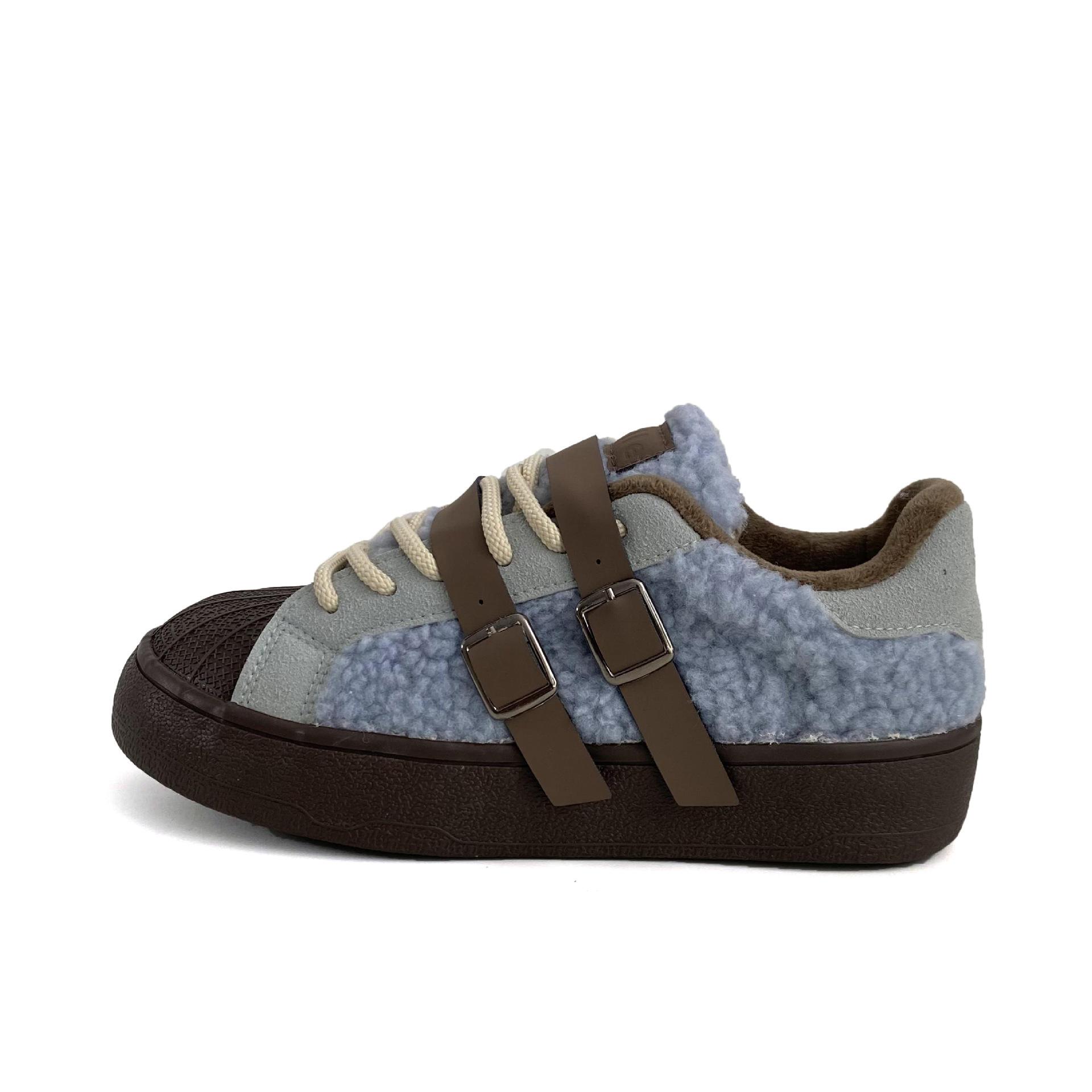 

Осенне-зимние повседневные теплые туфли из бархата в стиле ретро для женщин 39