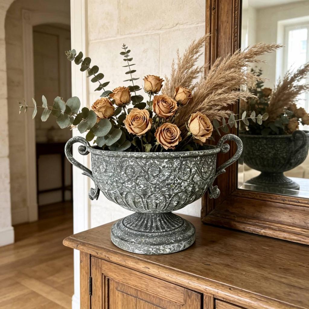 Eisen-Sockel-Blumenkübel mit Griffen, distressed, für den Garten