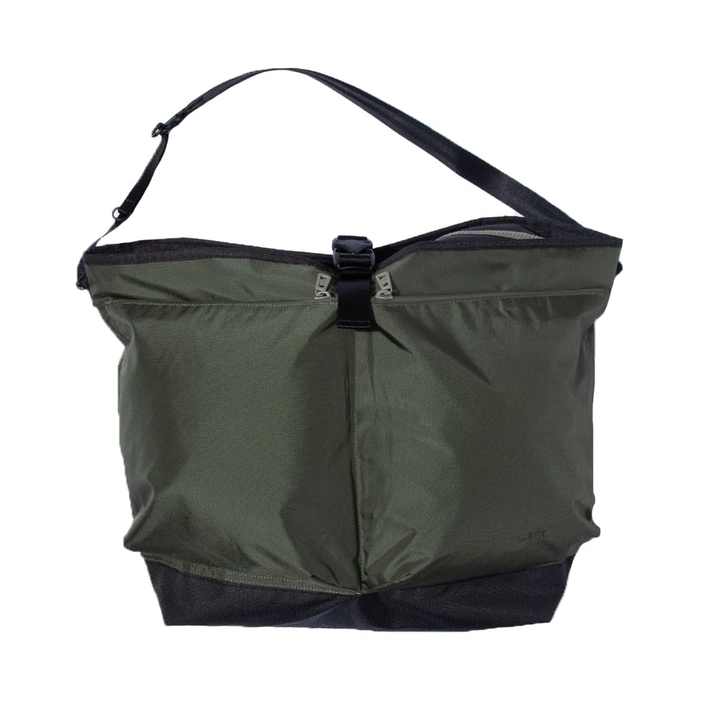 

ЛЕГКАЯ КУРЬЕРСКАЯ СУМКА ЧЕРЕЗ ПЛЕЧО