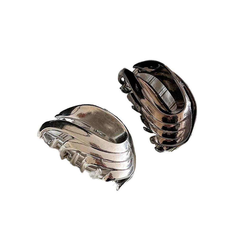 2025 New Metal Arc Shark Hair Clip for Women - High Ponytail Claw Hairpin