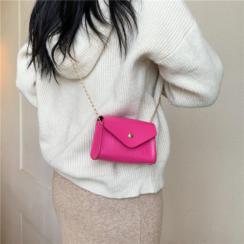 Fashionable Casual Shoulder Bag Stylish Crossbody Handbag With Chain For Women In Black White And Pink