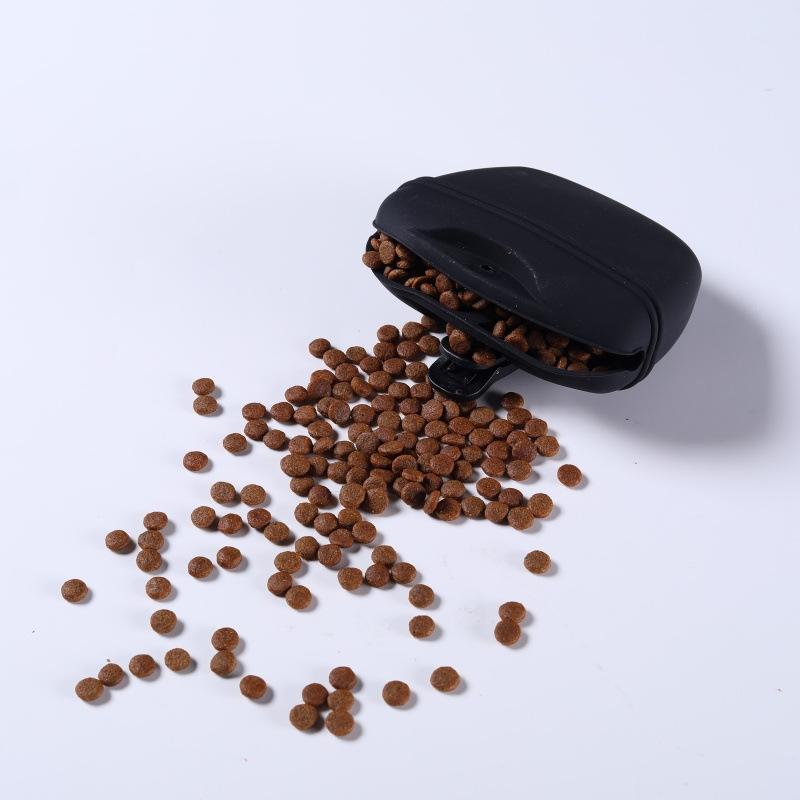 Silicone Dog Poop Bag Dispenser Leak Proof Design Various Color Options Perfect For Dog Walking Outdoor Use