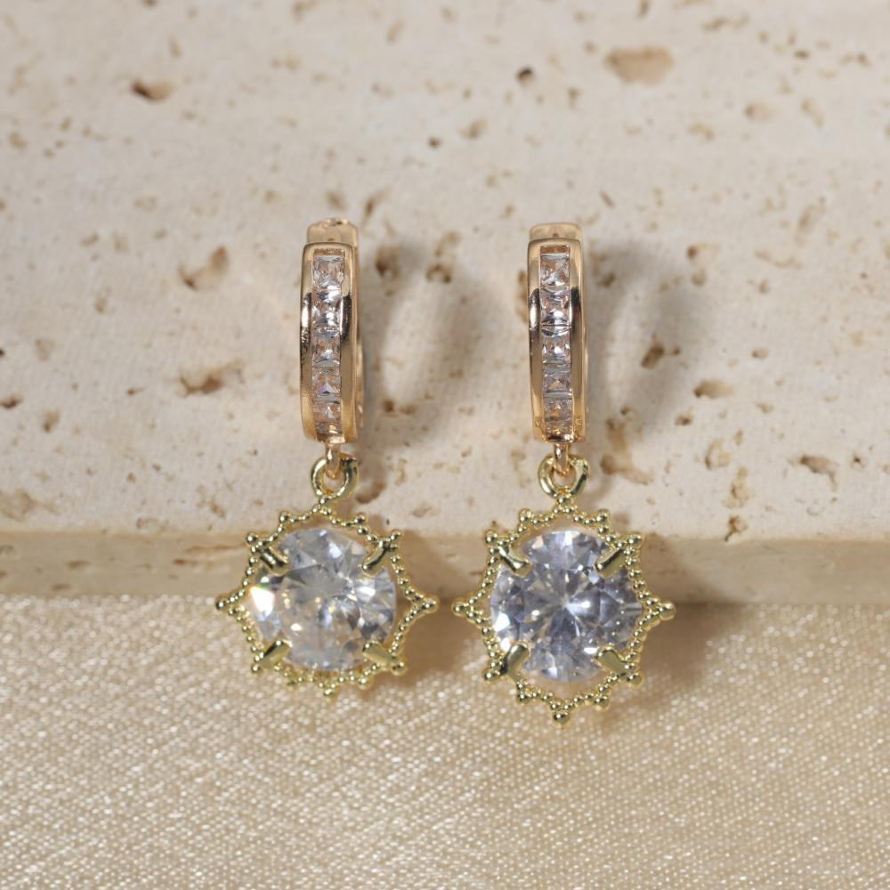 Chic Geometry Shaped Zirconia Dangle Earrings Fashion Jewelry for Daily Wear