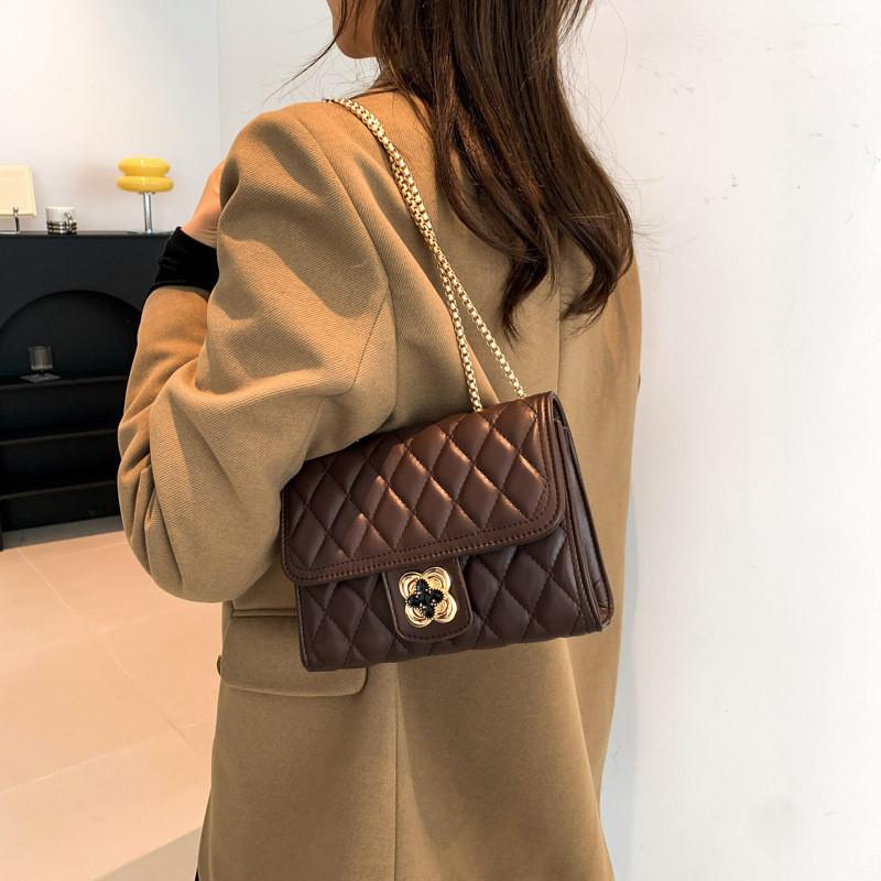 Trendy Urban Chic Small Pu Shoulder Bag With Chain Quilted Design For Women